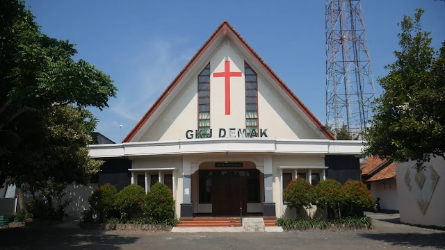 Gereja Kristen Jawa Adireja: Tempat Ibadah yang Menyatu dengan Jiwa Cilacap